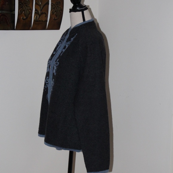Karen Scott, dark grey - baby blue embroidered full zip up wool cardigan sweater - Picture 5 of 10